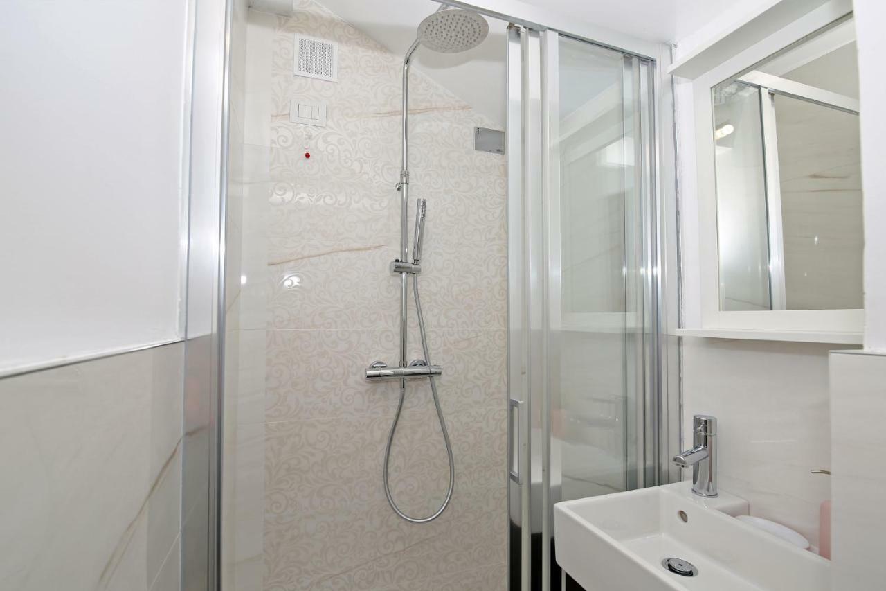 Palazzo Barindelli Suite Bianca Bellagio Eksteriør billede